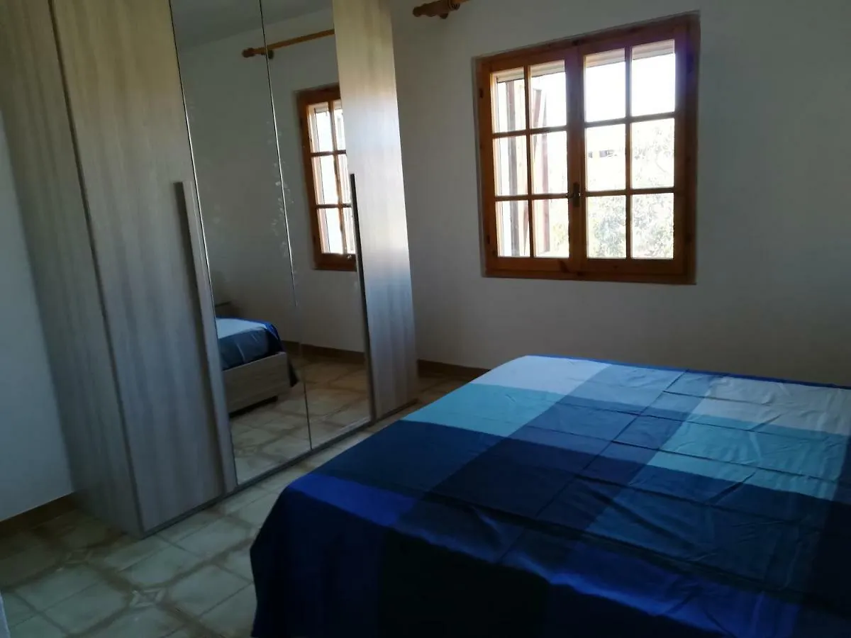 Casa vacanze da Marty&Ale Villa Putzu Idu 0*,  Italia